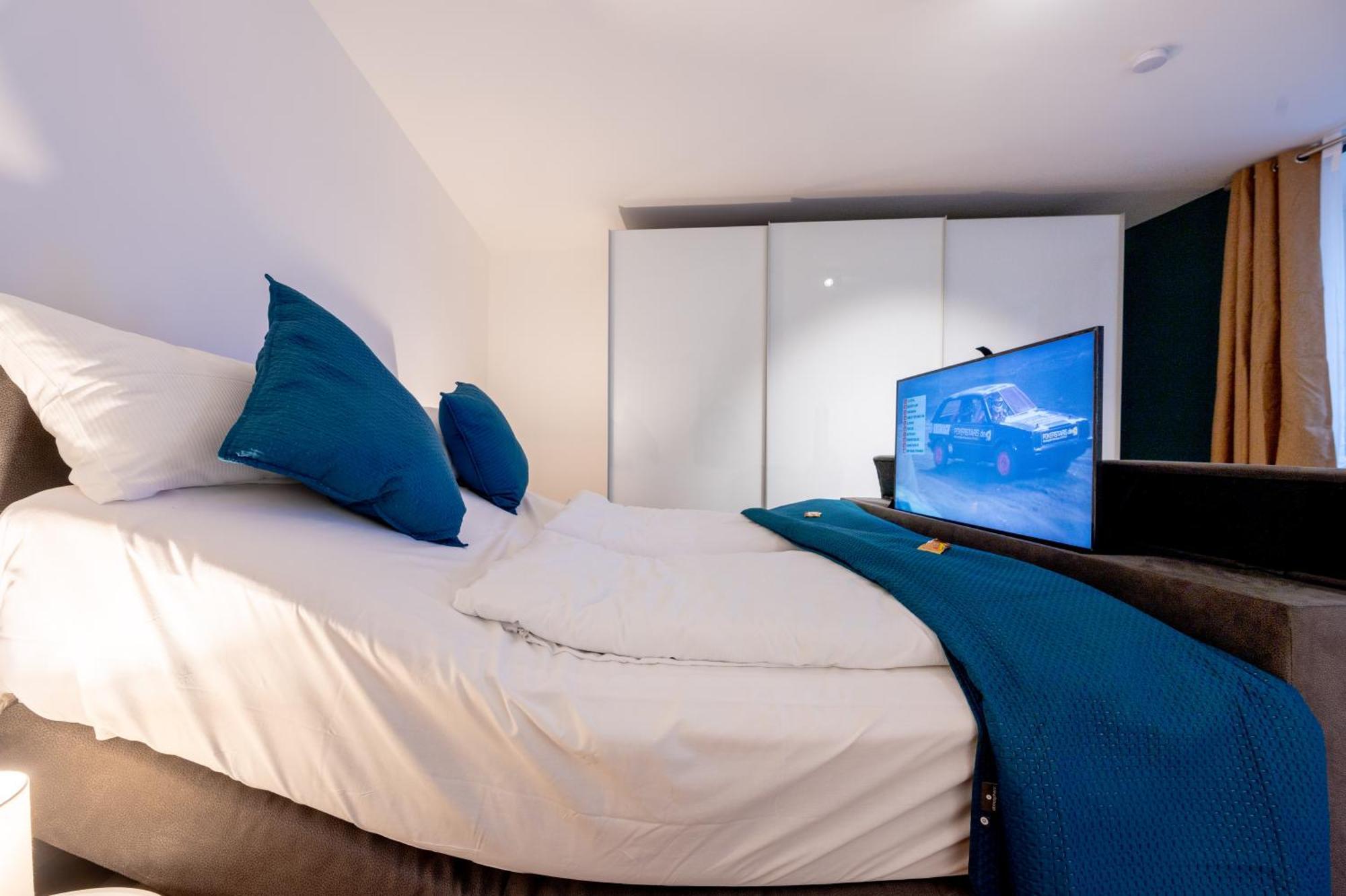 Lit Living Weinheim Altstadt - Boutique Apartments - Parking Bagian luar foto