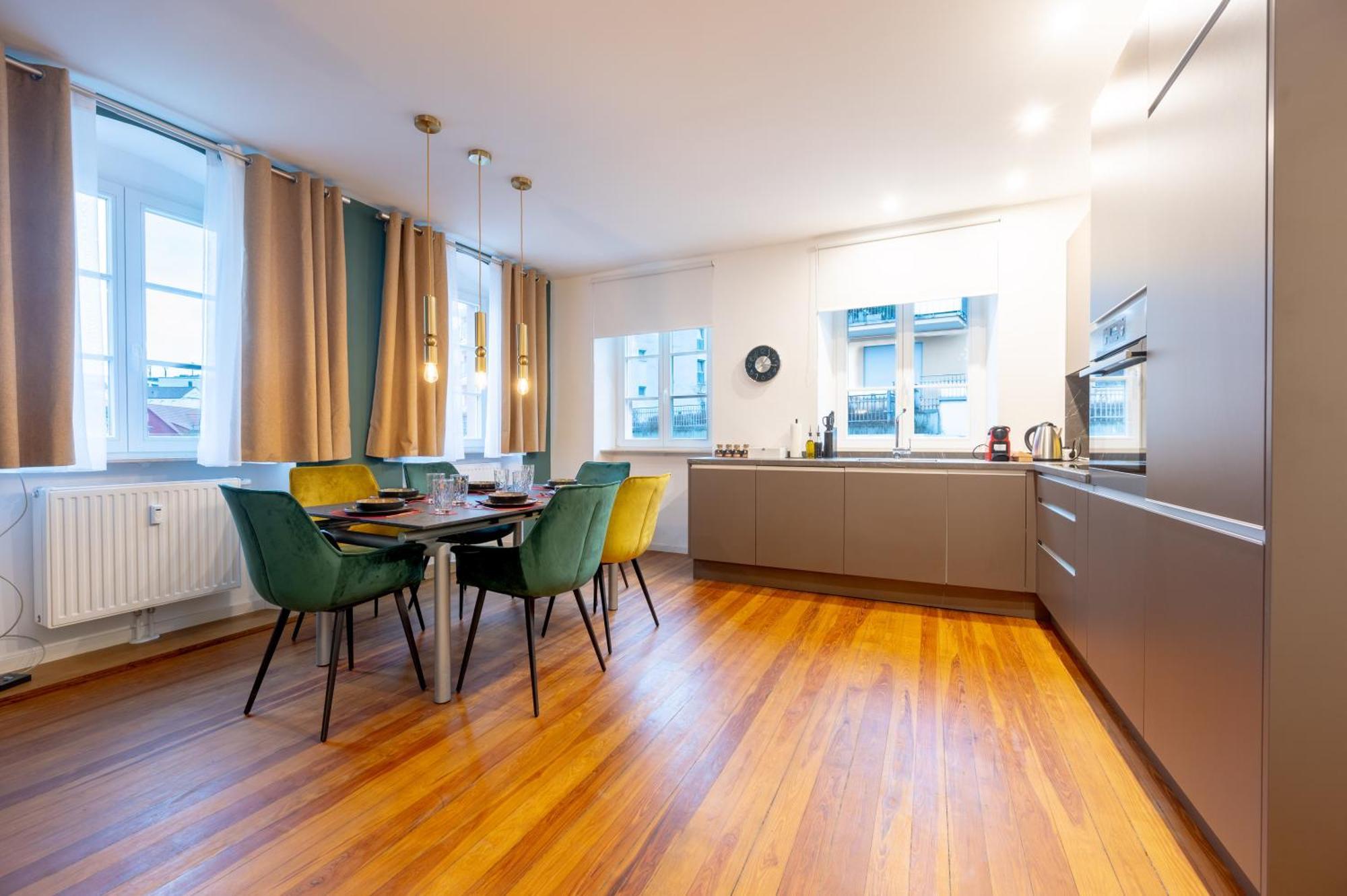 Lit Living Weinheim Altstadt - Boutique Apartments - Parking Bagian luar foto
